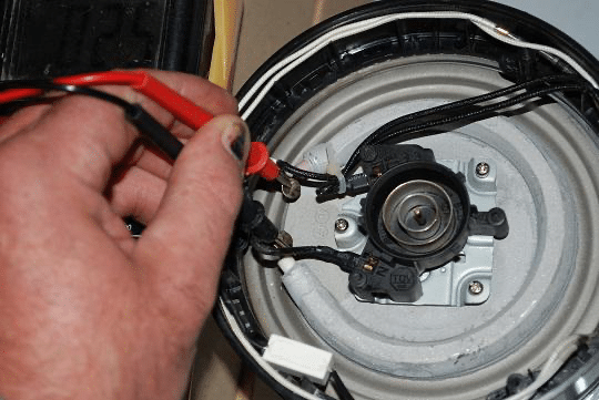 Почему стоит доверить ремонт бытовой техники специалистам?