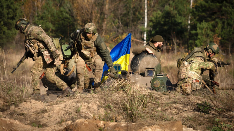 Украинские войска за сутки 27 раз обстреляли территорию ДНР