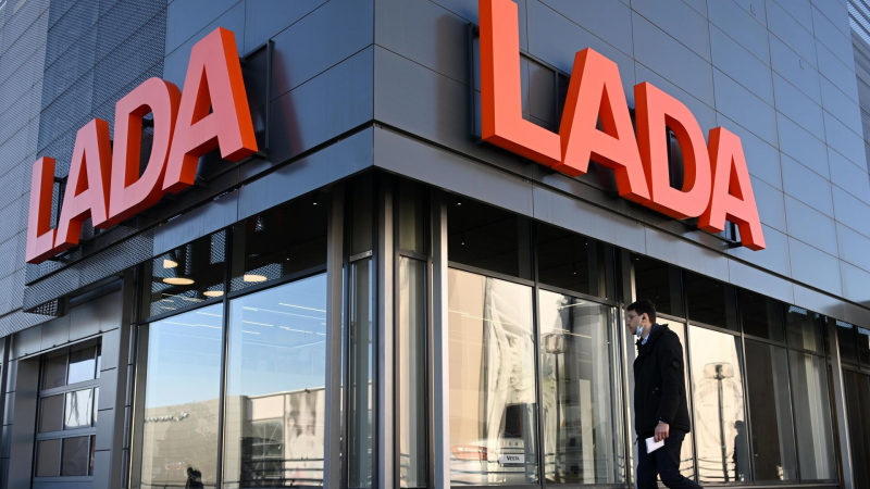 В «АвтоВАЗе» рассказали об индексации цен на автомобили Lada