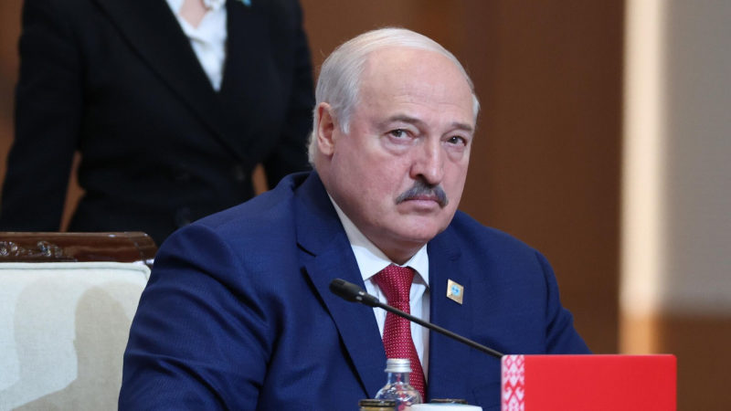 Лукашенко поручил разместить «Орешник» в Белоруссии